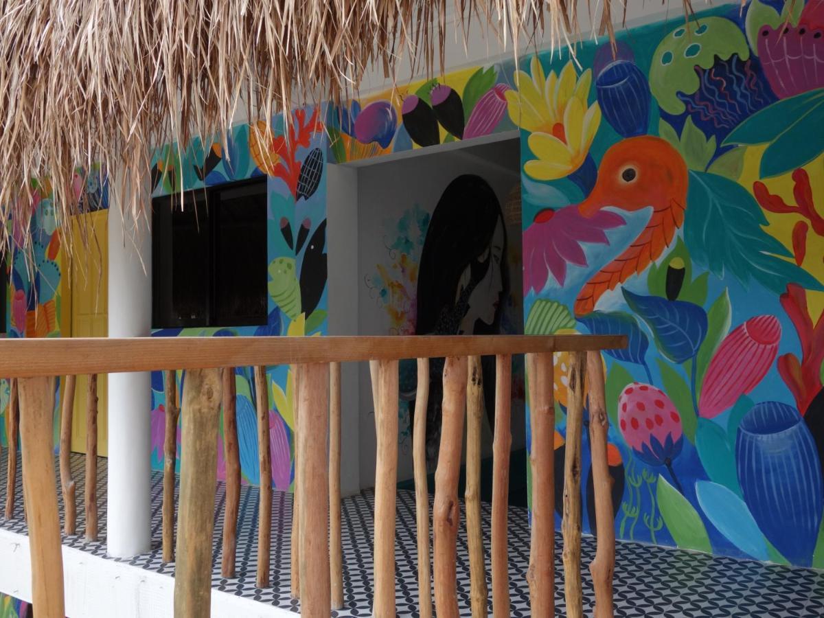 Way Shack Hostel Ослоб Экстерьер фото